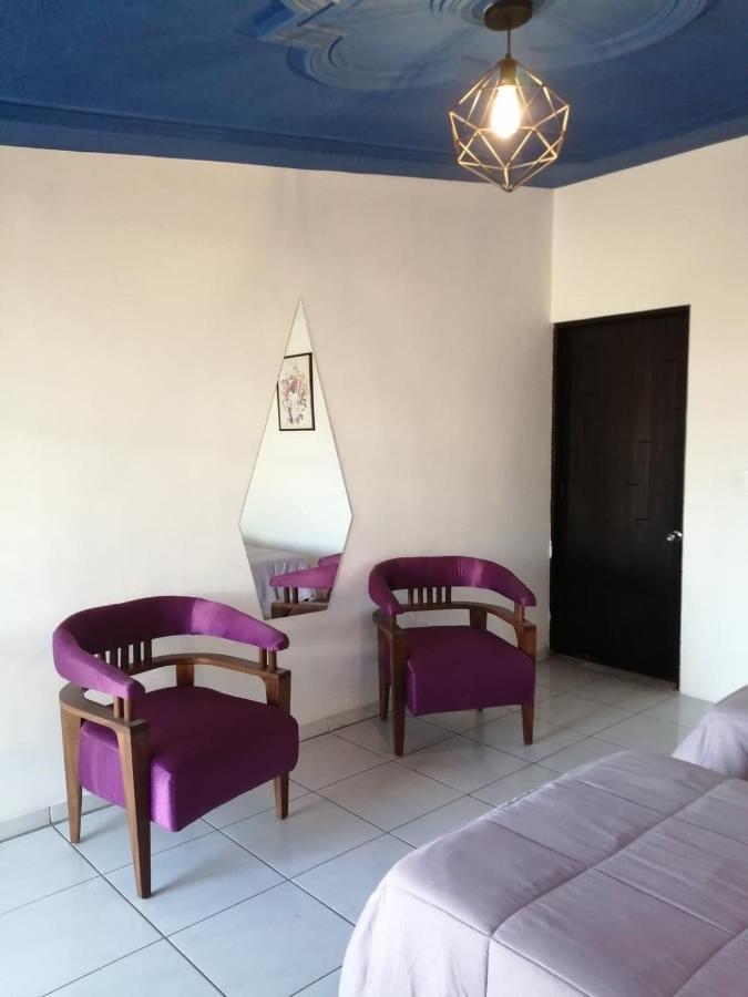Casa Violeta Hostel Tepic Buitenkant foto